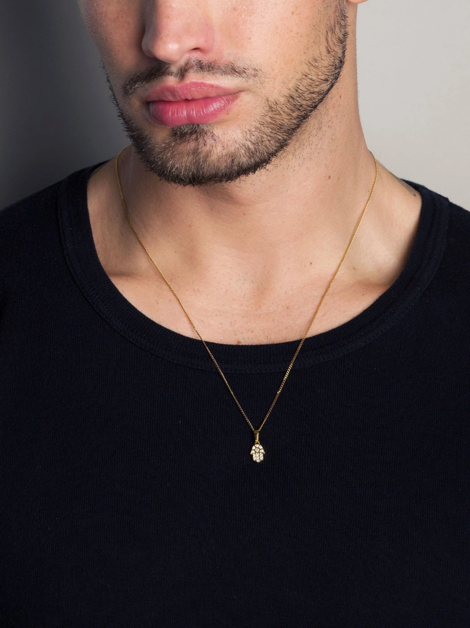 Nialaya Men's Mini Hamsa Hand Necklace In Gold 2 Nialaya Men's Mini Hamsa Hand Necklace In Gold - Image 2