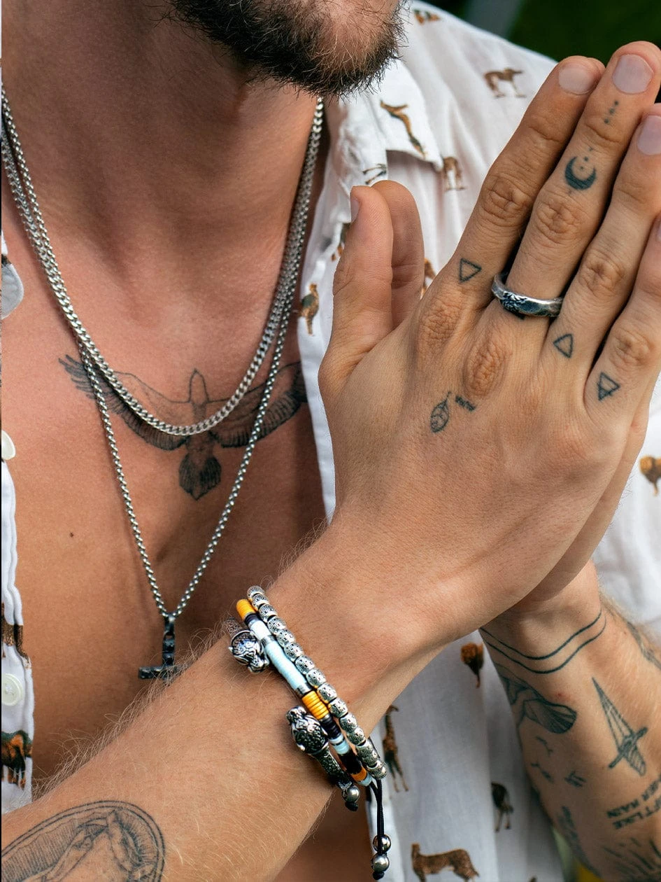 Nialaya Carved Vintage Sterling Silver Ring 2 Nialaya Carved Vintage Sterling Silver Ring - Image 2