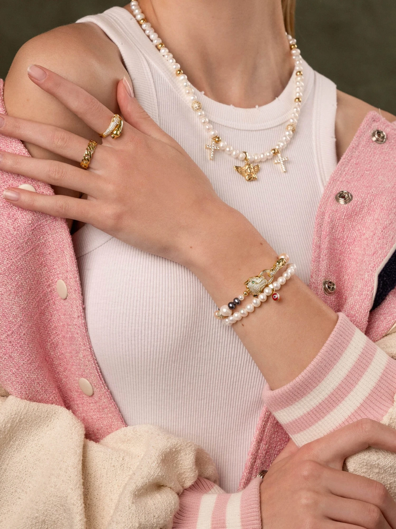 Nialaya Wristband With White Pearls And Red Evil Eye Charm 4 Nialaya Wristband With White Pearls And Red Evil Eye Charm - Image 4