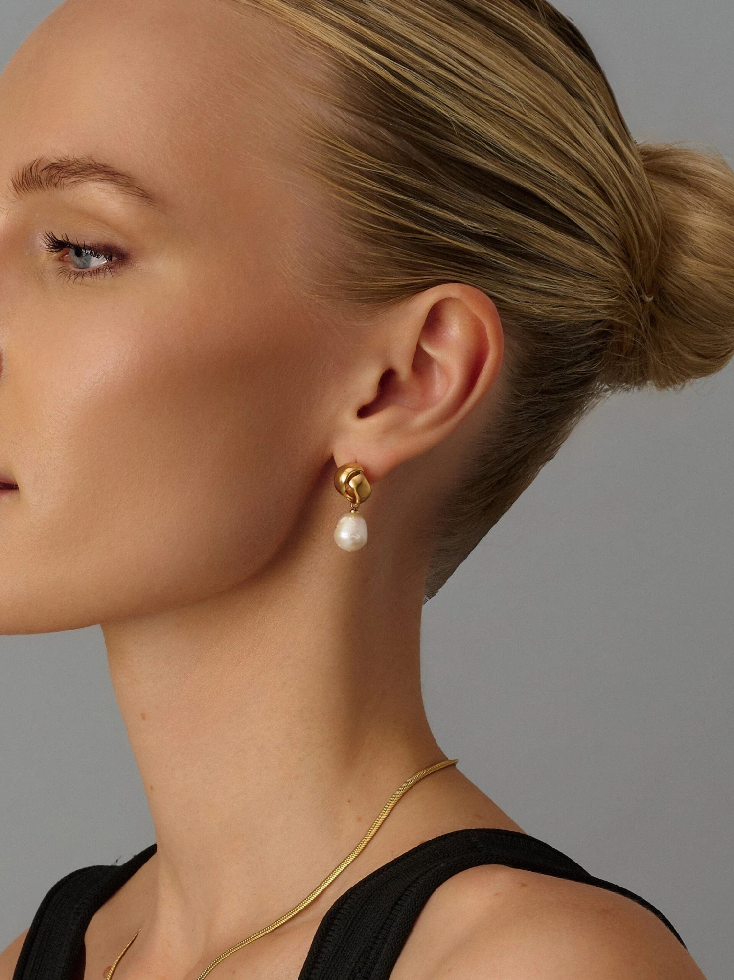 Nialaya Pearl Drop Earrings In Gold 2 Nialaya Pearl Drop Earrings In Gold - Image 2