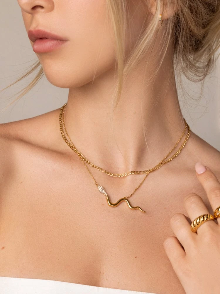 Nialaya Gold Figaro Chain Choker 2 Nialaya Gold Figaro Chain Choker - Image 2