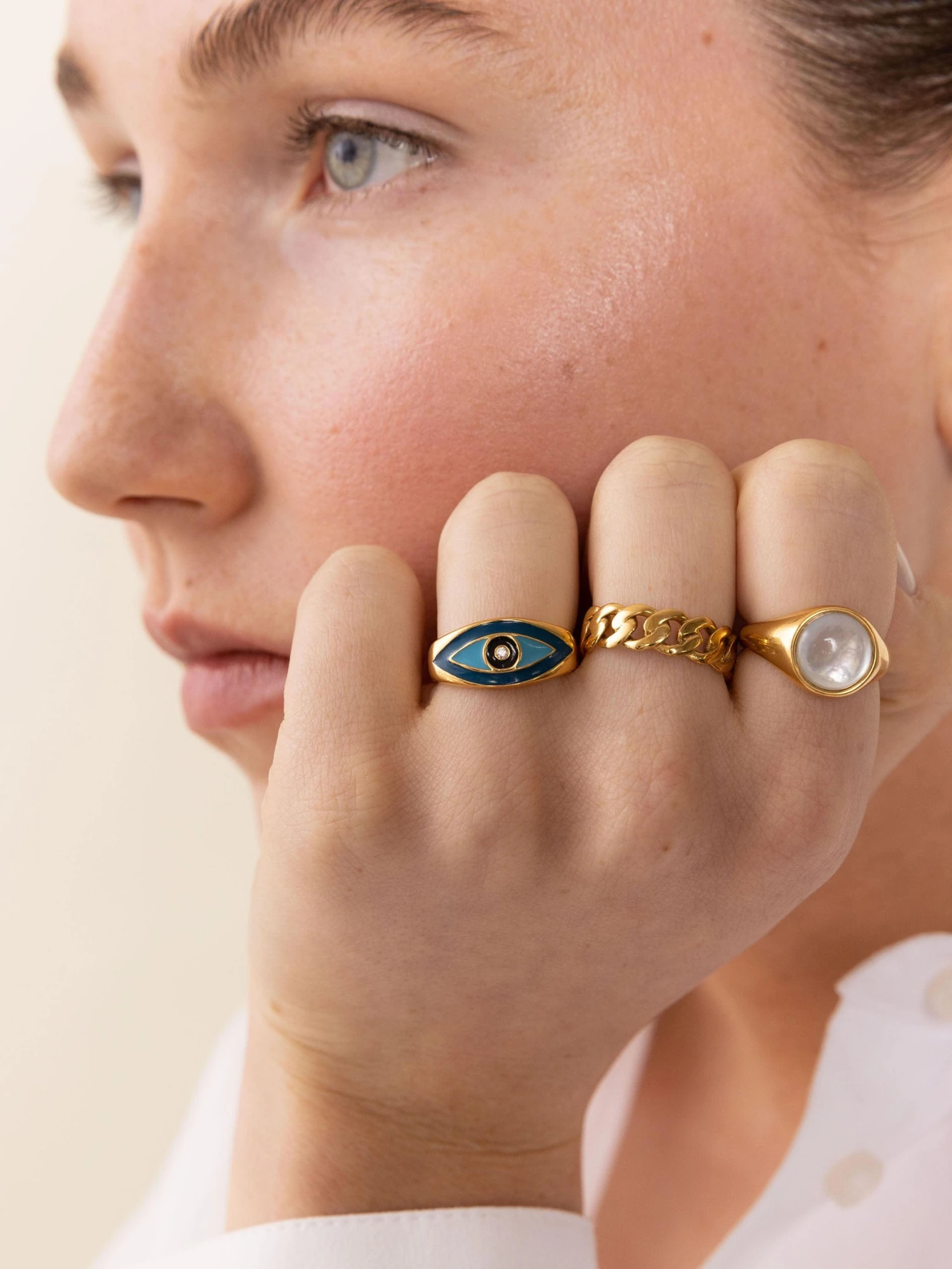 Nialaya Women's Gold Evil Eye Ring 6 Nialaya Women's Gold Evil Eye Ring - Image 6